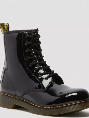 Dr. Martens 1460 Patent Leather Lace Up Boots size 10